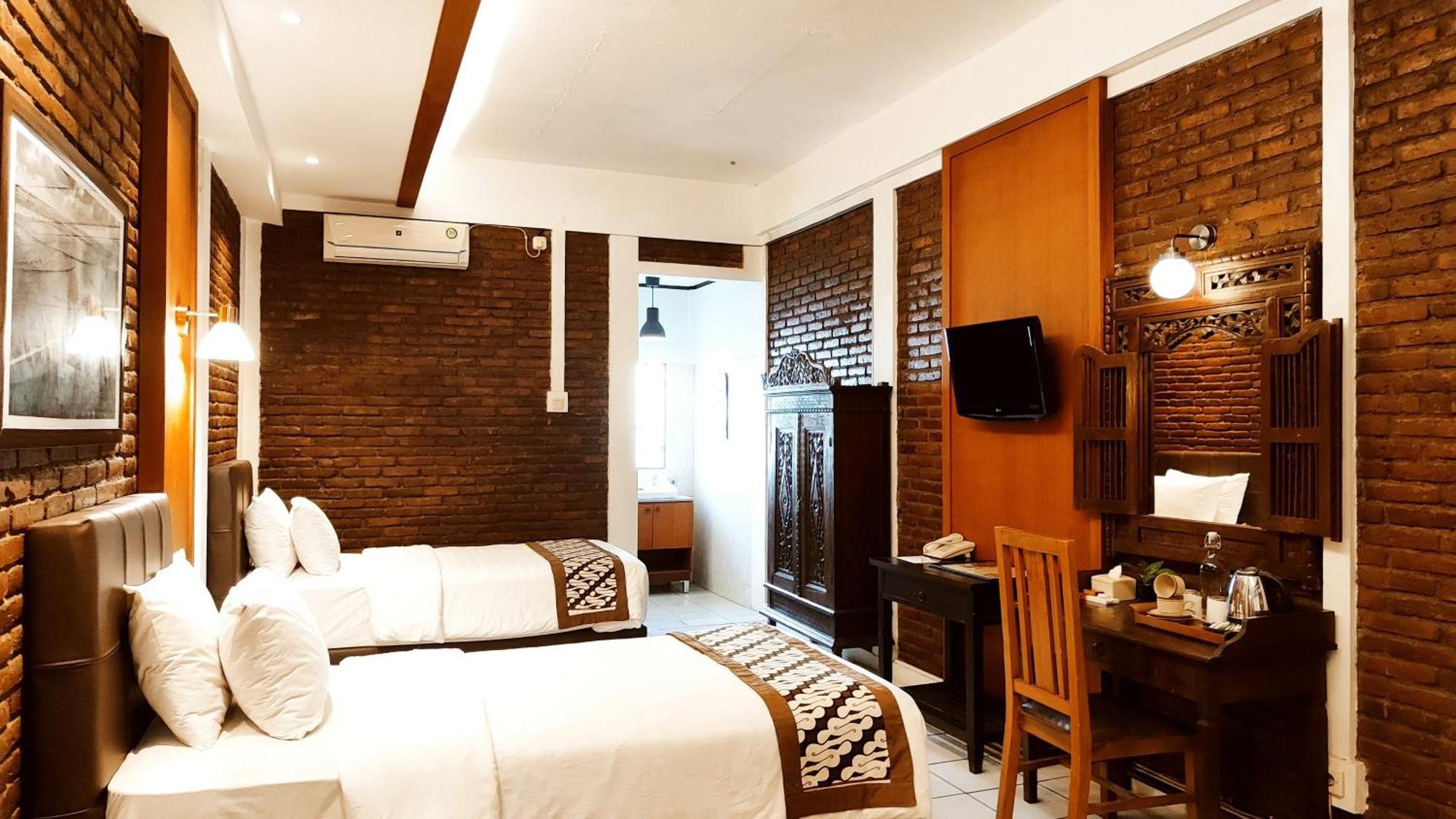 Paku Mas Hotel Maguwo Dış mekan fotoğraf