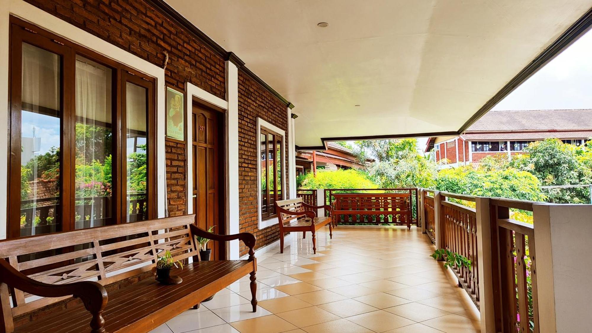 Paku Mas Hotel Maguwo Dış mekan fotoğraf