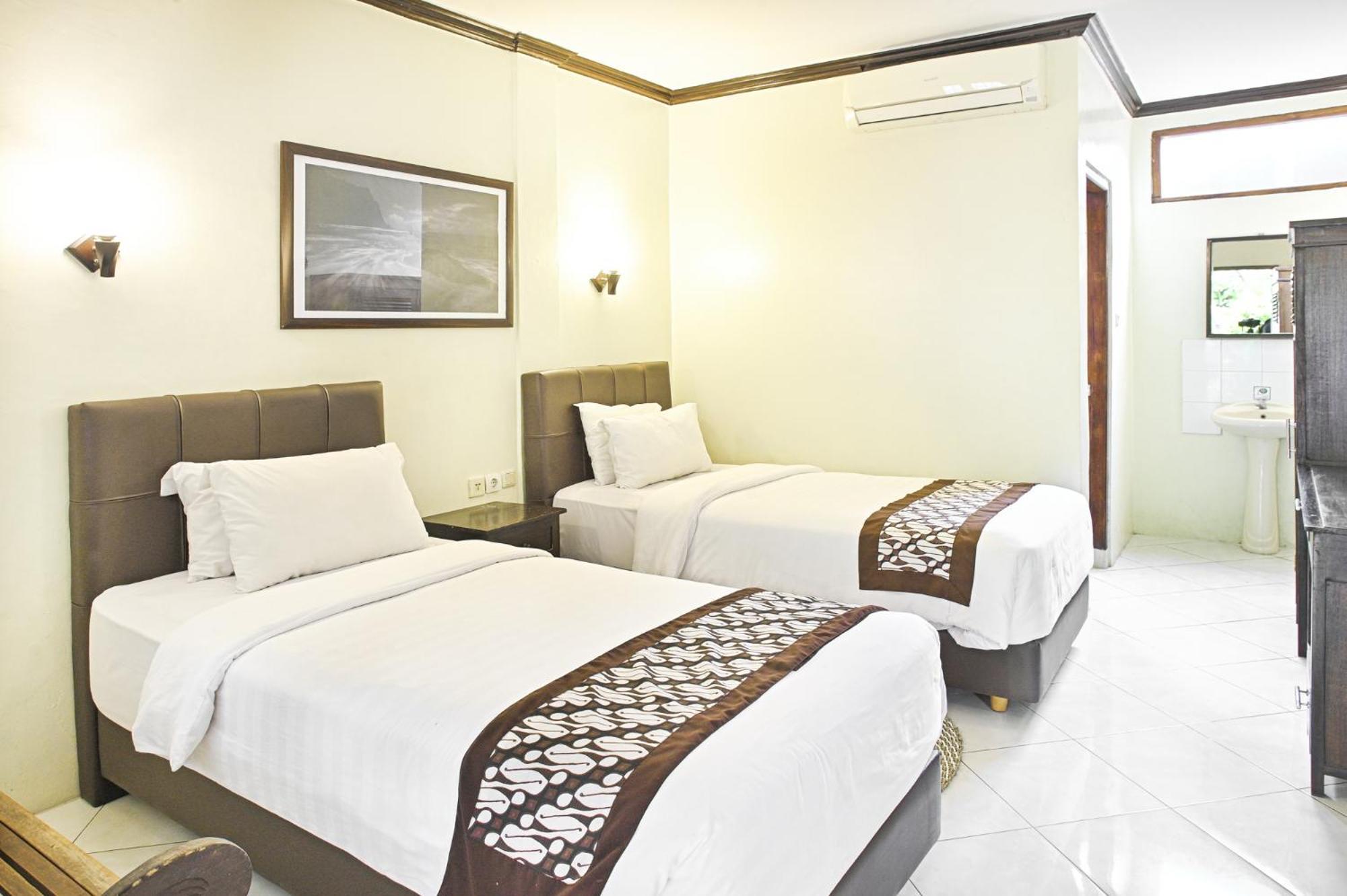 Paku Mas Hotel Maguwo Dış mekan fotoğraf