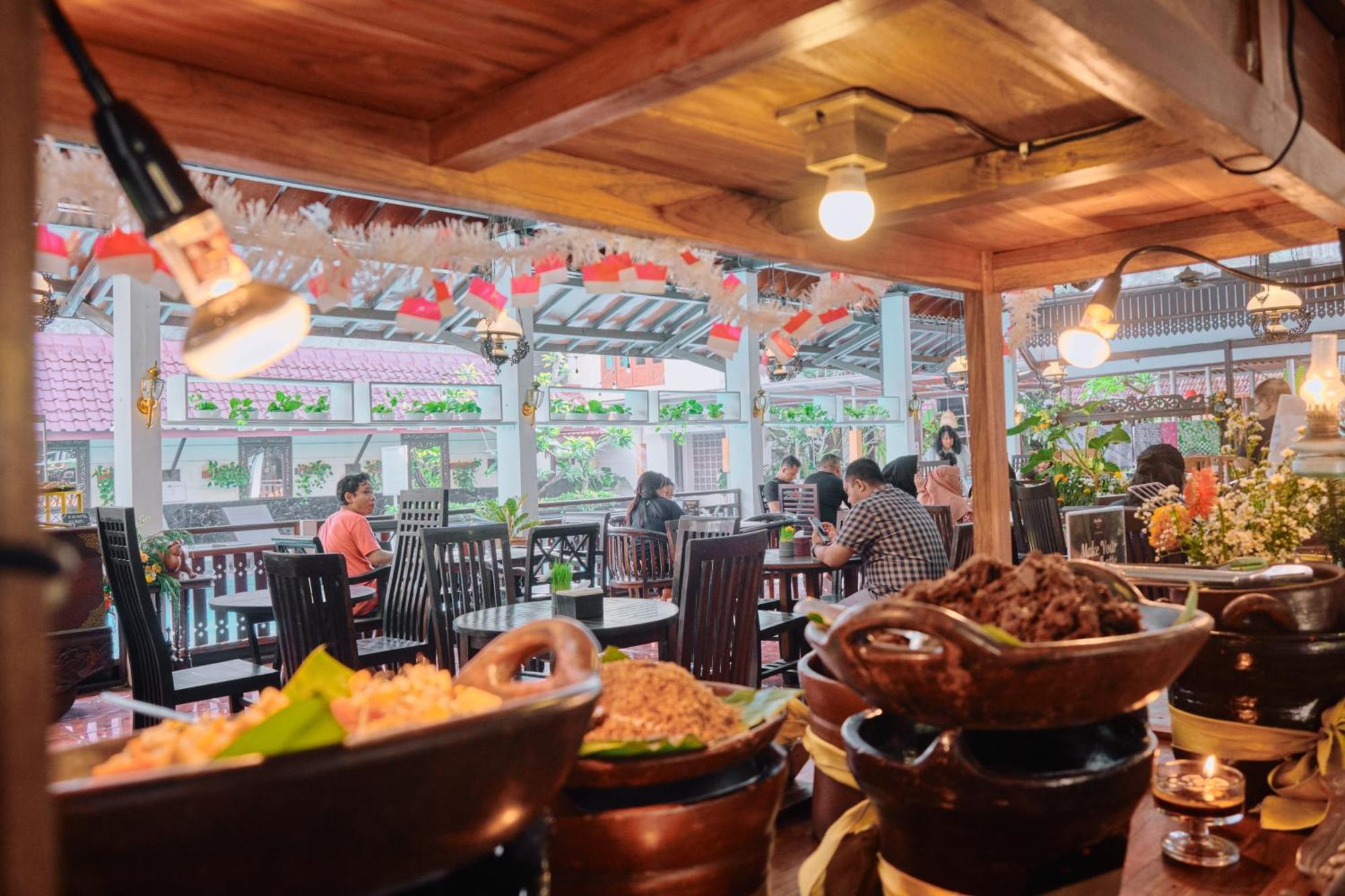 Paku Mas Hotel Maguwo Dış mekan fotoğraf