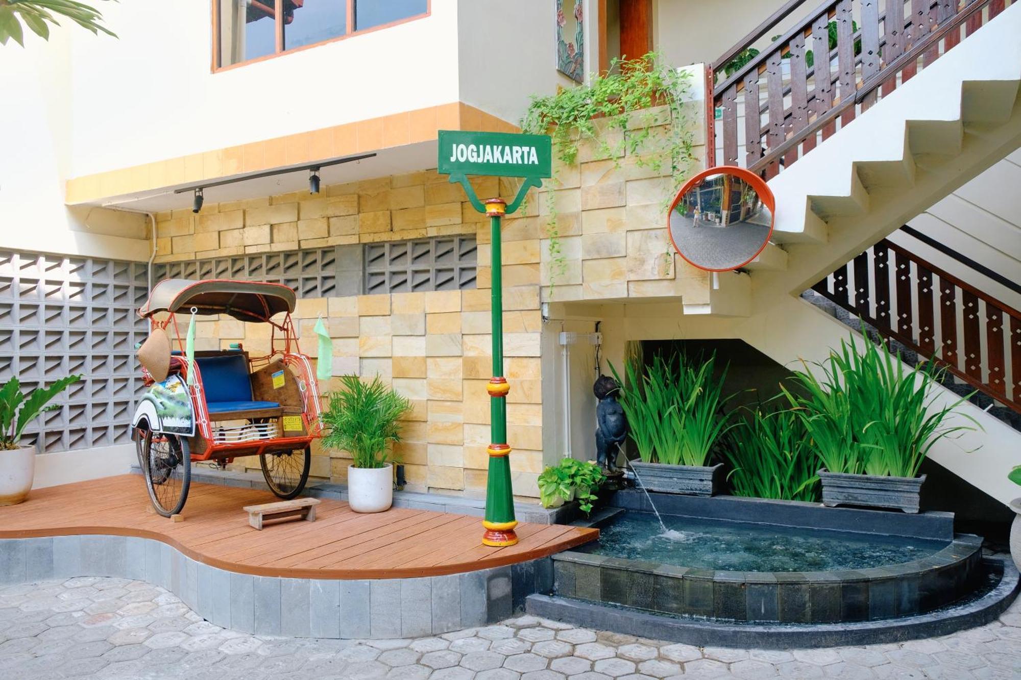 Paku Mas Hotel Maguwo Dış mekan fotoğraf